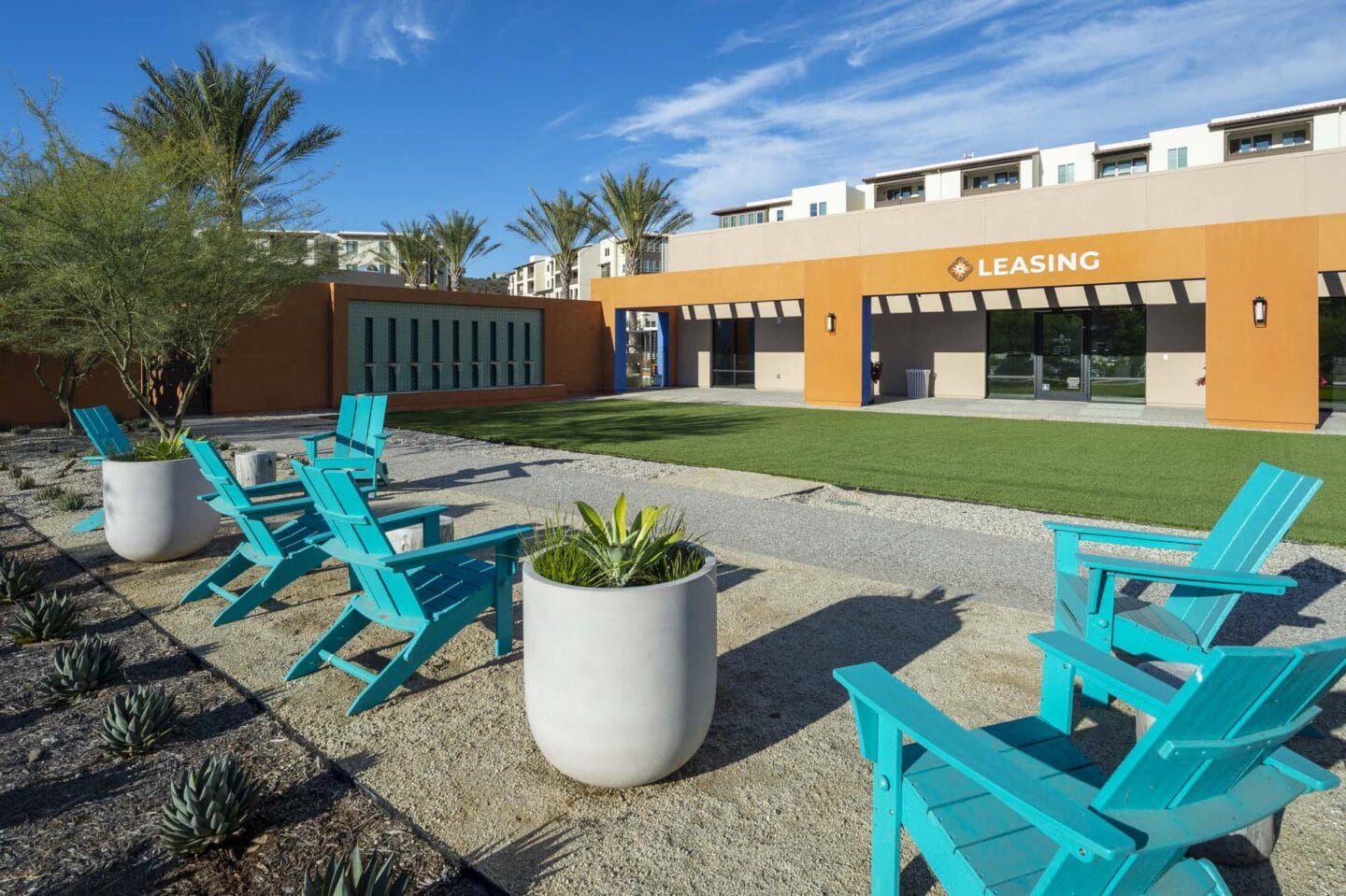 Outdoor Seating Area at Windsor Rancho PQ in San Diego 92129