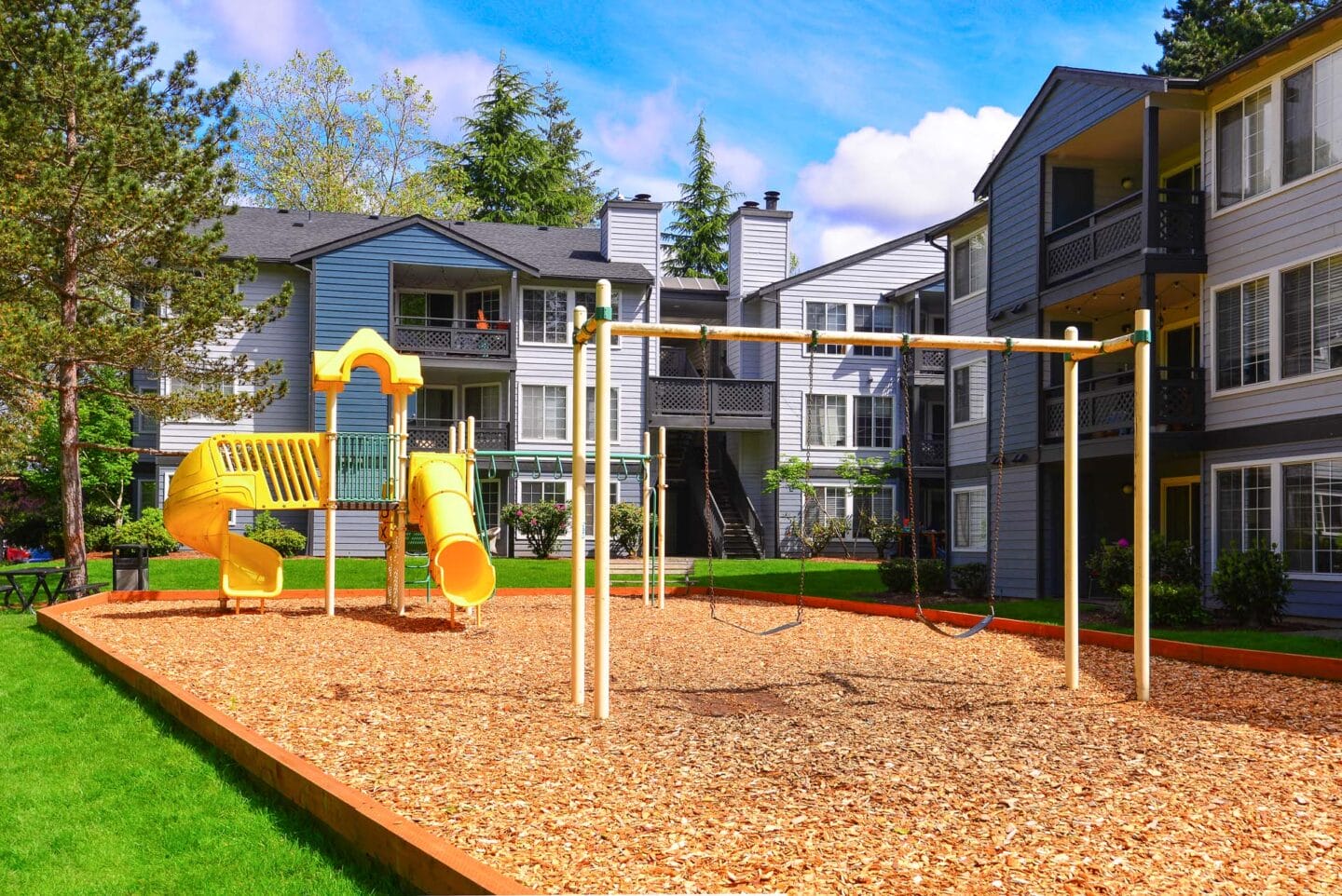 Playground at Windsor Juanita Bay Apartments in Kirkland, 98034